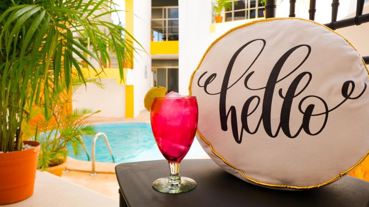 Sunset Isla Mujeres Aparthotel Bagian luar foto